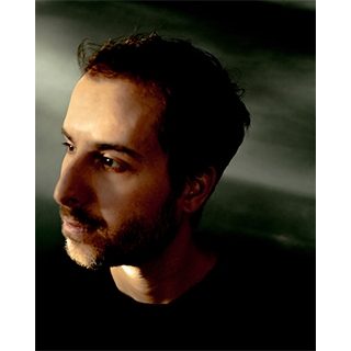 26 05 17 Bobby Bazini 320